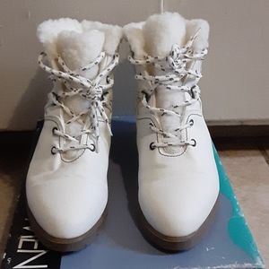 SPORTO ankle high "fur style" boots
